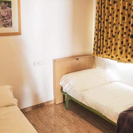 Pins Platja Apartments Кембрилс Екстериор снимка