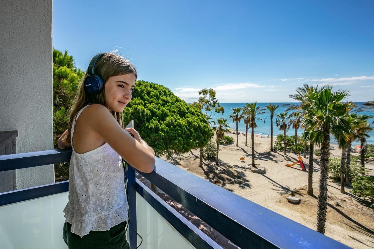 Pins Platja Apartments Кембрилс Екстериор снимка