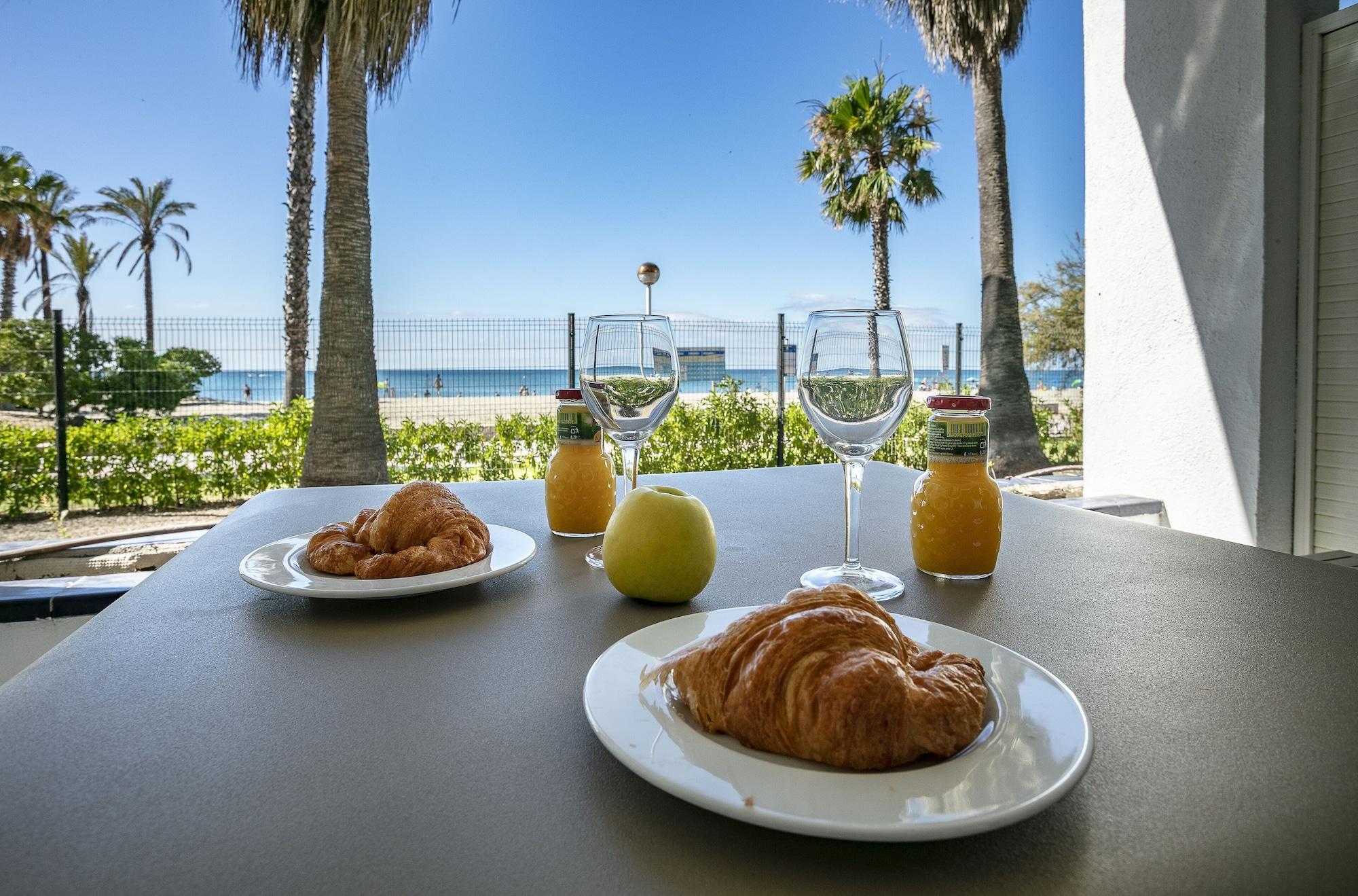 Pins Platja Apartments Кембрилс Екстериор снимка