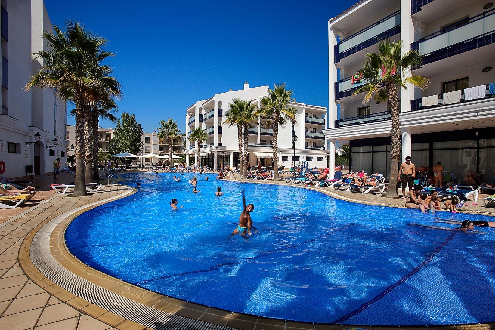 Pins Platja Apartments Кембрилс Екстериор снимка