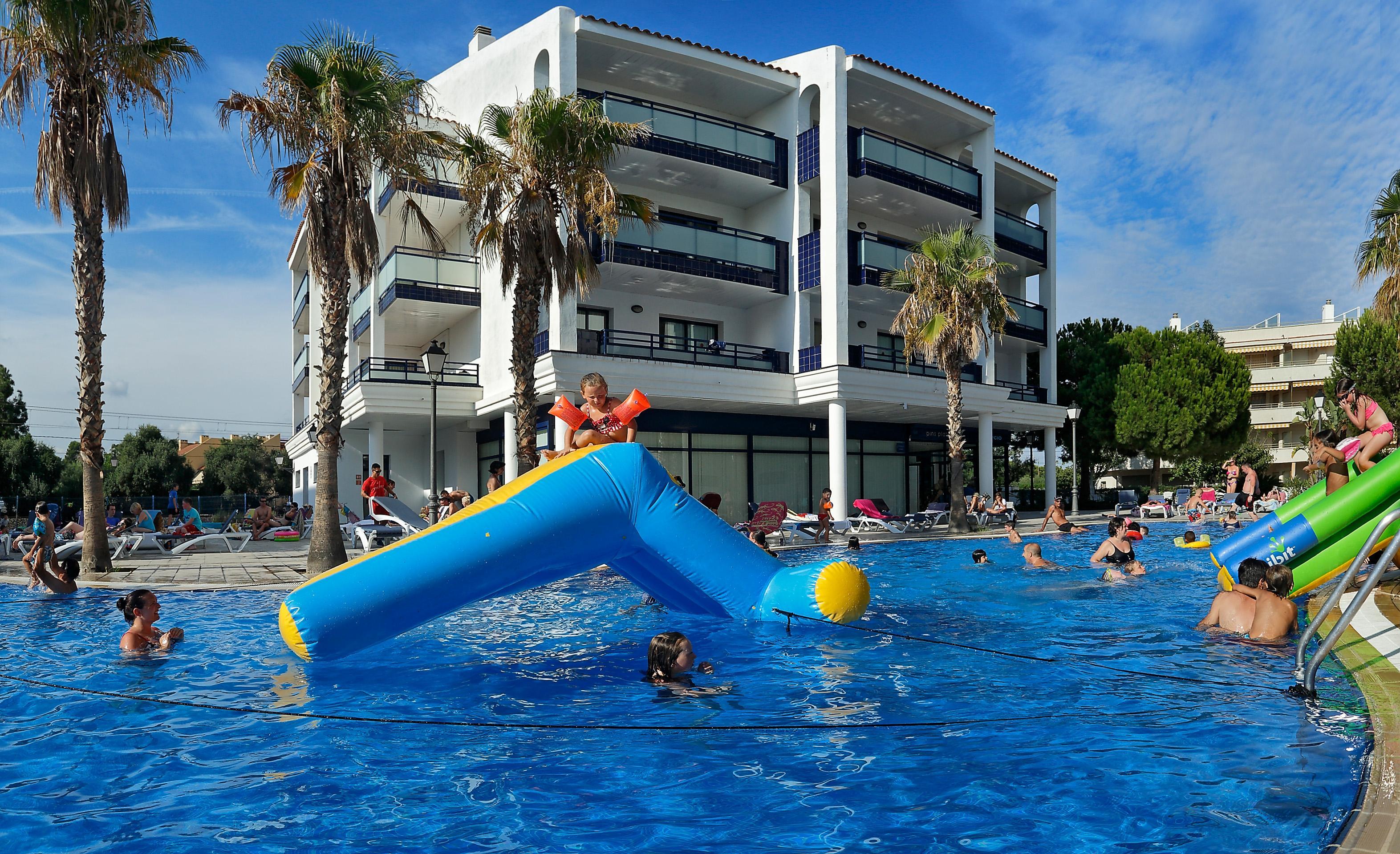Pins Platja Apartments Кембрилс Екстериор снимка