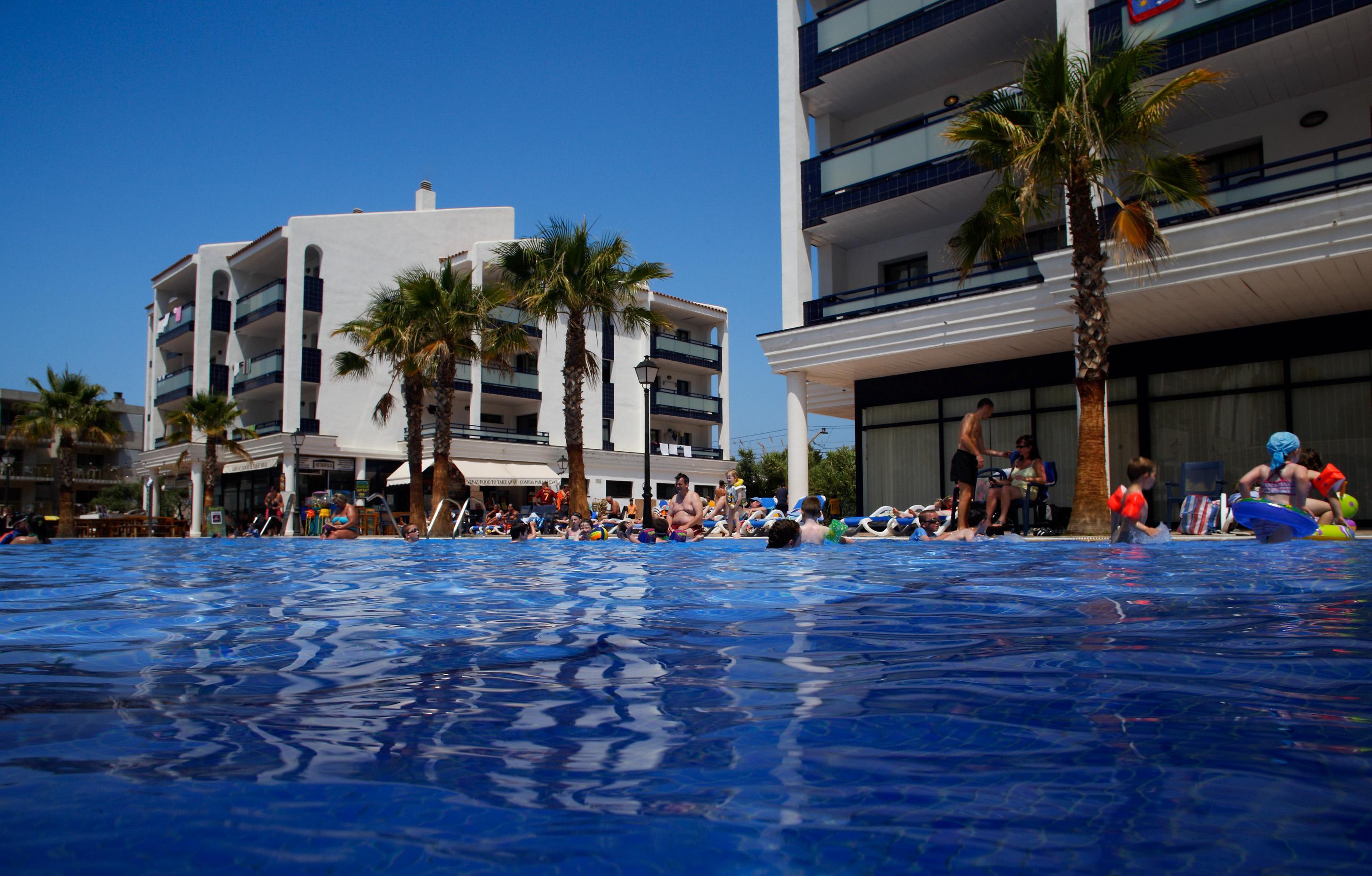 Pins Platja Apartments Кембрилс Екстериор снимка