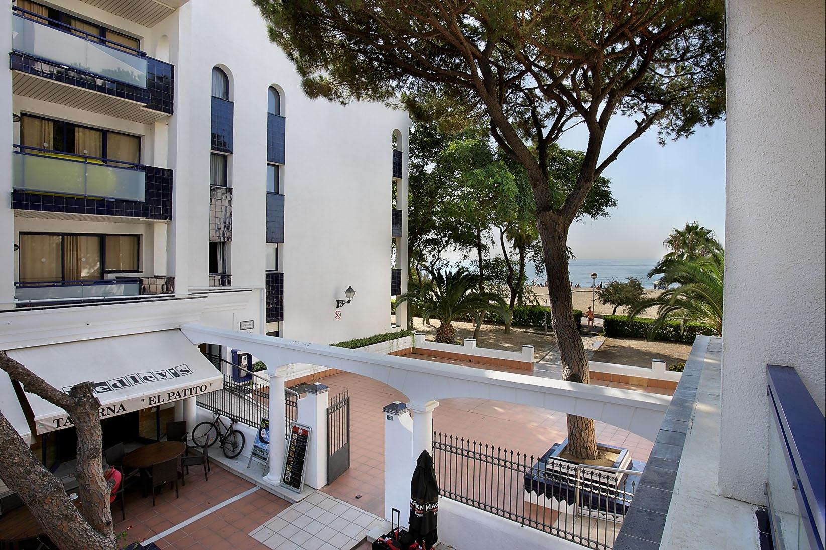 Pins Platja Apartments Кембрилс Екстериор снимка