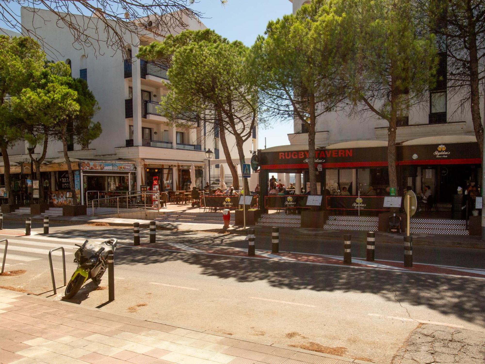 Pins Platja Apartments Кембрилс Екстериор снимка